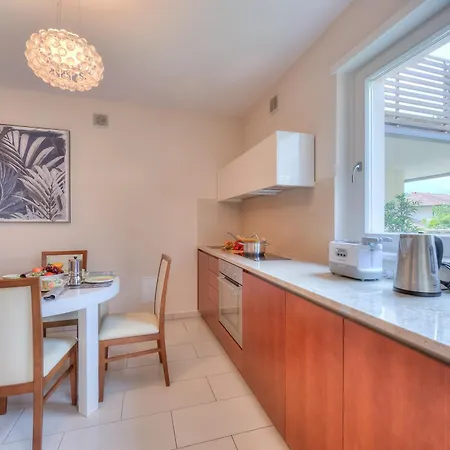 Casa Margherita Few Minutes From - Happy Apartment *